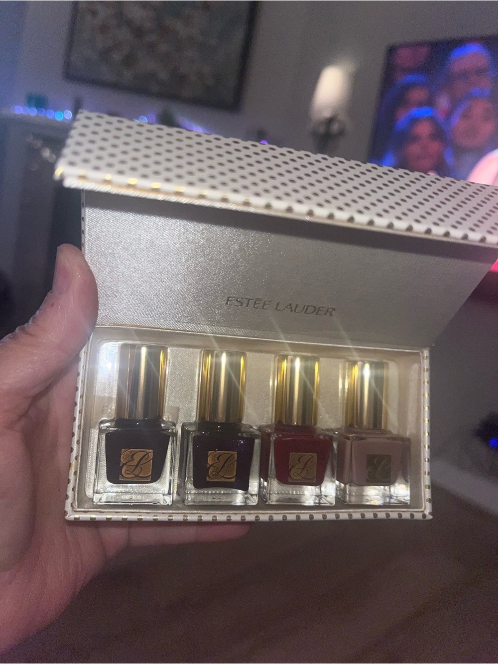 New Estée Lauder Nail Polish - Picture 2 of 5